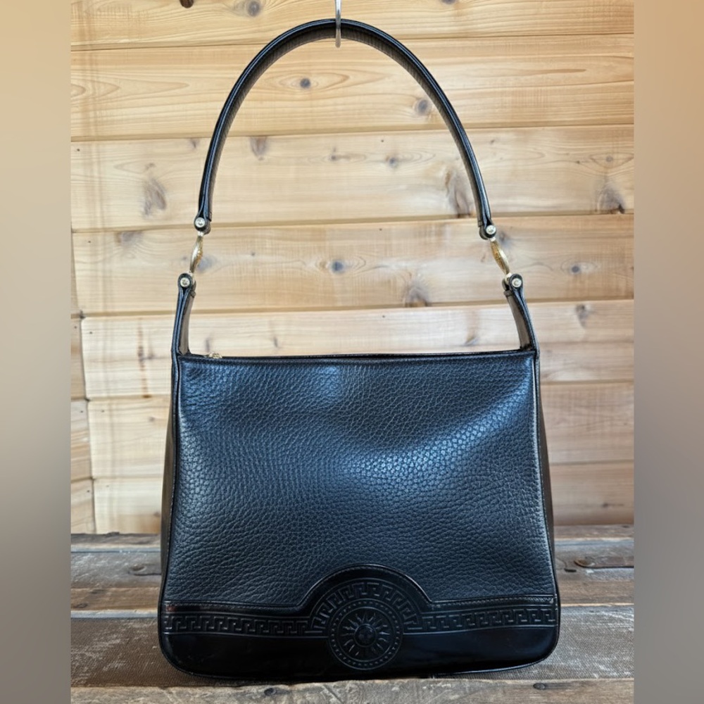 Gianni Versace VINTAGE Patent Pebble Leather Sunburst Shoulder Bag Black/Gold